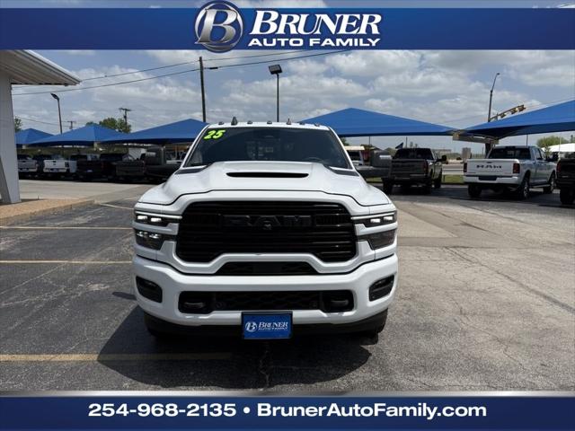 2025 RAM Ram 3500 RAM 3500 LARAMIE CREW CAB 4X4 8 BOX