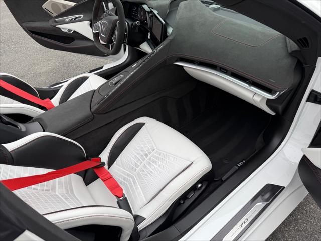 2023 Chevrolet Corvette Stingray RWD Convertible 3LT