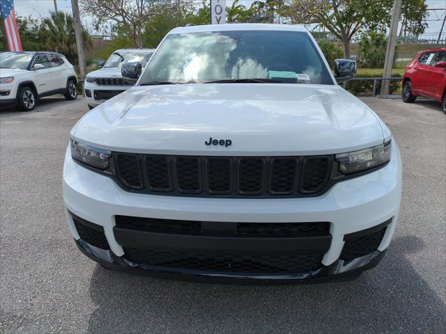 2023 Jeep Grand Cherokee L Altitude 4x4