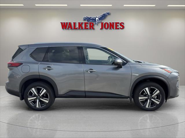 2024 Nissan Rogue SL FWD