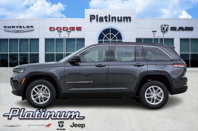 2025 Jeep Grand Cherokee GRAND CHEROKEE LAREDO X 4X4