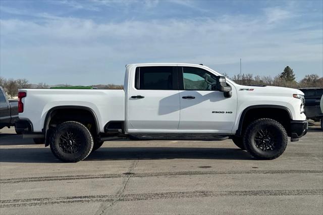 2024 Chevrolet Silverado 2500HD 4WD Crew Cab Standard Bed ZR2 2024 Chevrolet Silverado 2500HD 4WD Crew Cab Standard Bed ZR2