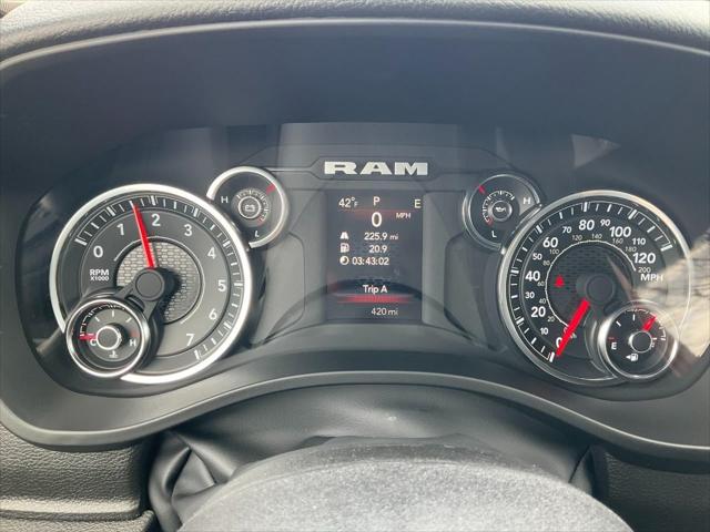 2025 RAM Ram 1500 RAM 1500 BIG HORN CREW CAB 4X4 57 BOX