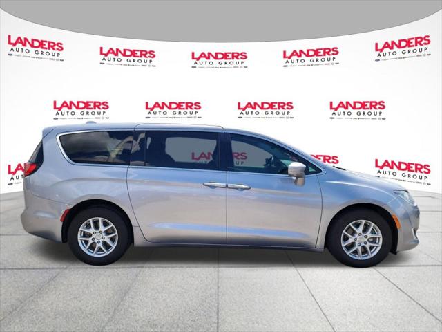 2020 Chrysler Pacifica Touring