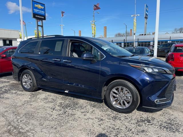 2024 Toyota Sienna XLE