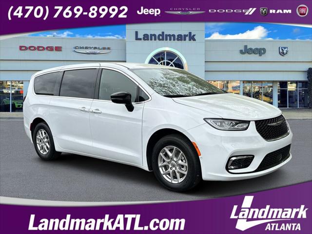 2025 Chrysler Pacifica PACIFICA SELECT
