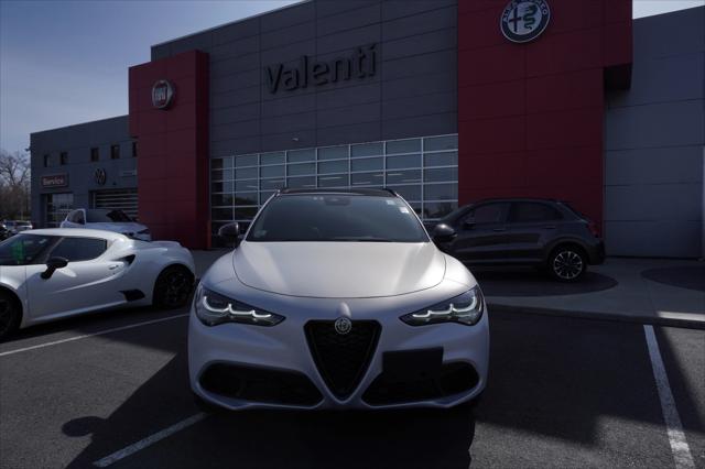 2024 Alfa Romeo Stelvio Competizione AWD