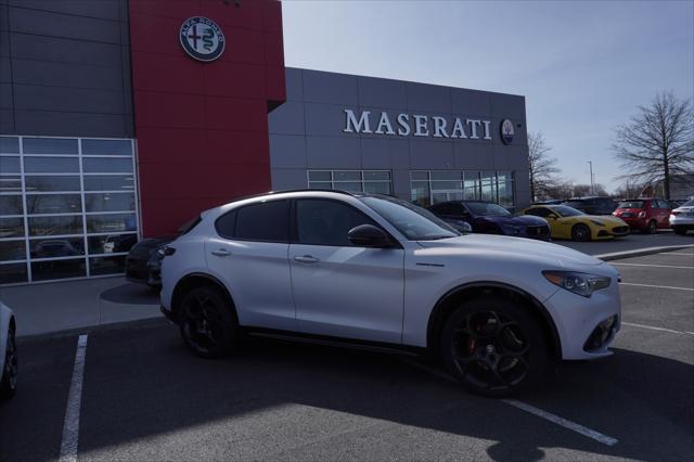 2024 Alfa Romeo Stelvio Competizione AWD