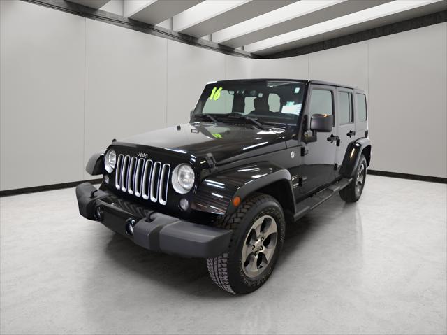 2016 Jeep Wrangler Unlimited Sahara