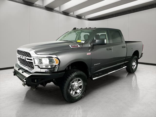 2020 RAM 2500 Tradesman Crew Cab 4X4 64 Box