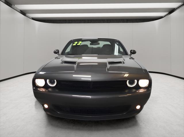 2022 Dodge Challenger SXT