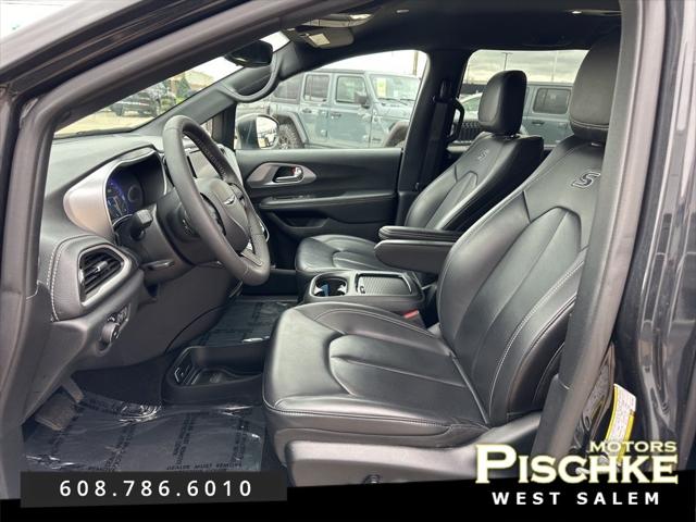 2023 Chrysler Pacifica Touring L AWD
