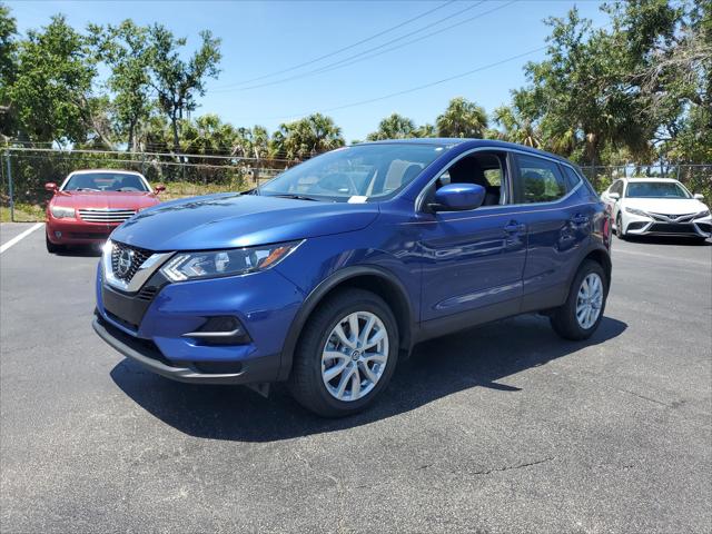 2022 Nissan Rogue Sport S FWD Xtronic CVT