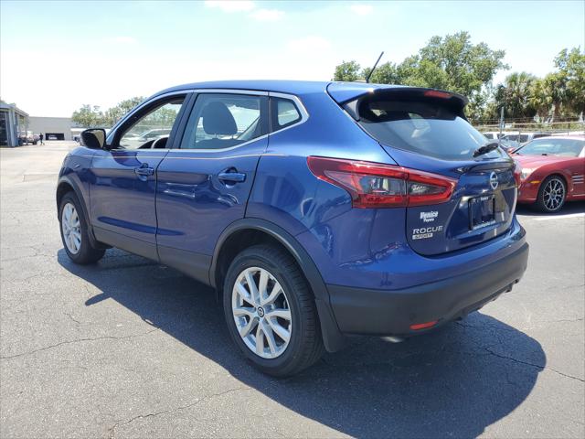 2022 Nissan Rogue Sport S FWD Xtronic CVT