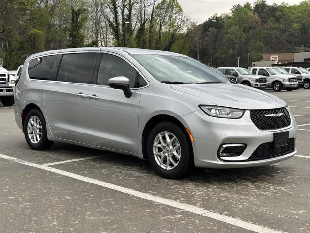 2023 Chrysler Pacifica Touring