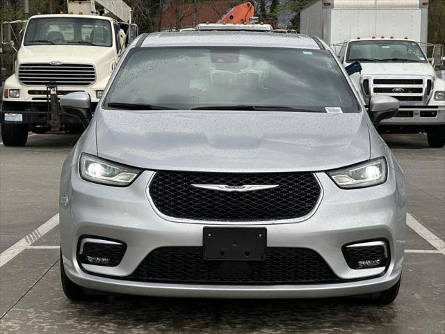 2023 Chrysler Pacifica Touring