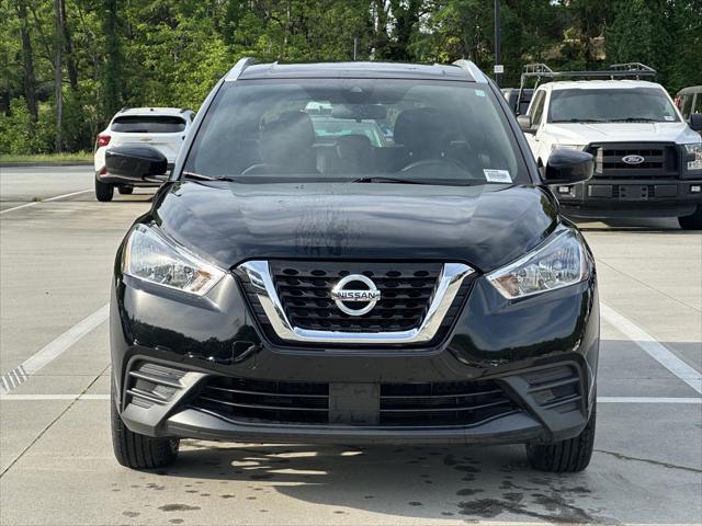 2020 Nissan Kicks SV Xtronic CVT