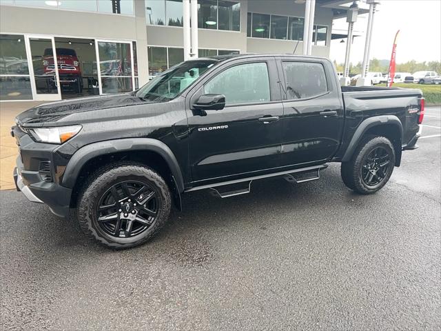 2023 Chevrolet Colorado 4WD Crew Cab Short Box Trail Boss