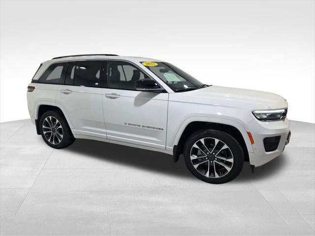 2022 Jeep Grand Cherokee Overland 4x4