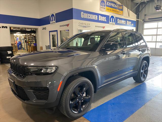 2023 Jeep Grand Cherokee Altitude 4x4