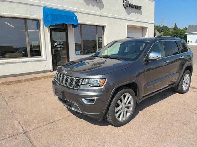 2017 Jeep Grand Cherokee Limited 4x4 2017 Jeep Grand Cherokee Limited 4x4