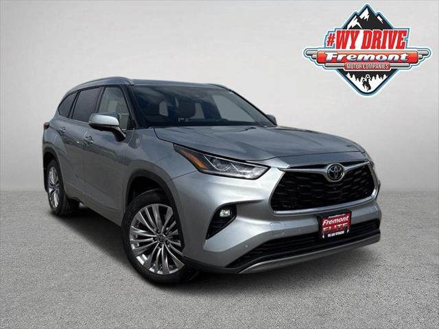 2023 Toyota Highlander Platinum