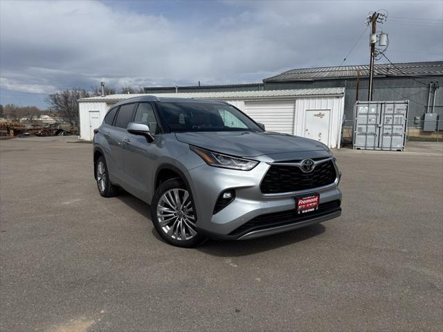 2023 Toyota Highlander Platinum