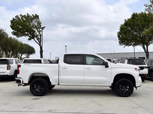 2022 Chevrolet Silverado 1500 4WD Crew Cab Short Bed RST