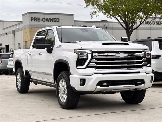 2024 Chevrolet Silverado 2500HD 4WD Crew Cab Standard Bed High Country