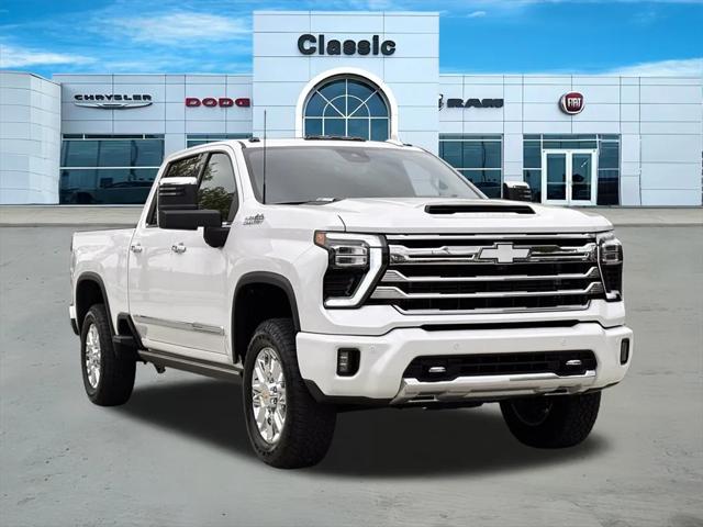 2024 Chevrolet Silverado 2500HD 4WD Crew Cab Standard Bed High Country