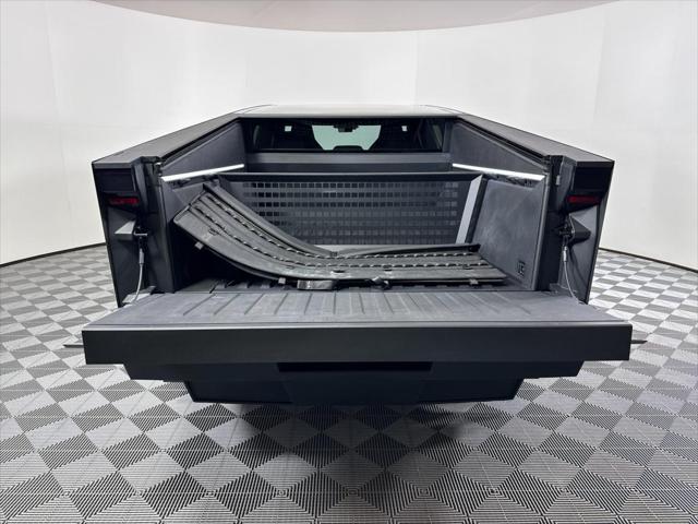 2024 Tesla Cybertruck All-Wheel Drive