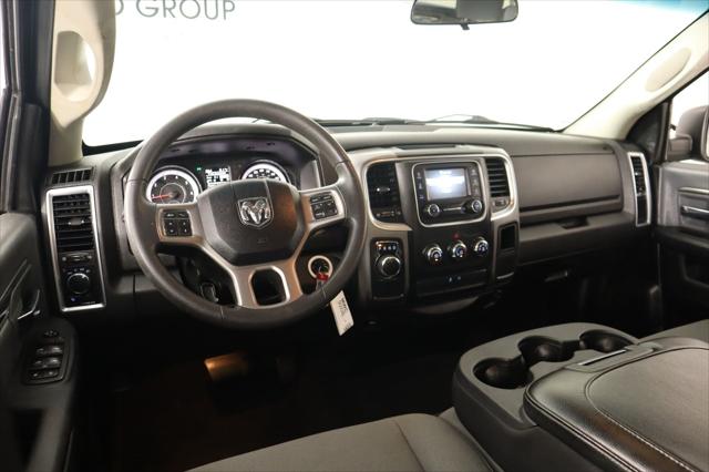 2022 RAM 1500 Classic SLT Crew Cab 4x2 57 Box