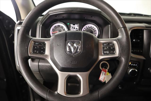 2022 RAM 1500 Classic SLT Crew Cab 4x2 57 Box