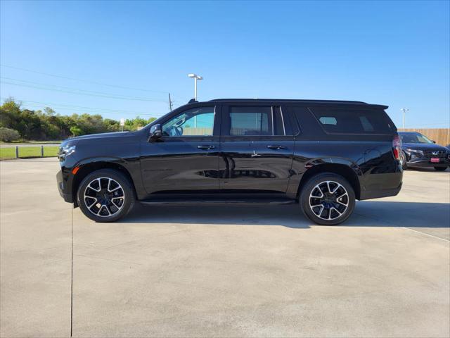 2023 Chevrolet Suburban 4WD RST