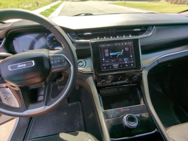 2023 Jeep Grand Cherokee Altitude 4x4