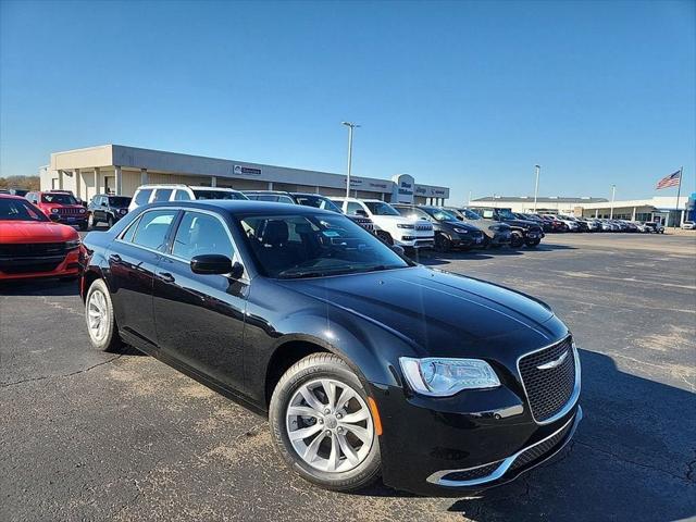 2023 Chrysler 300 Touring