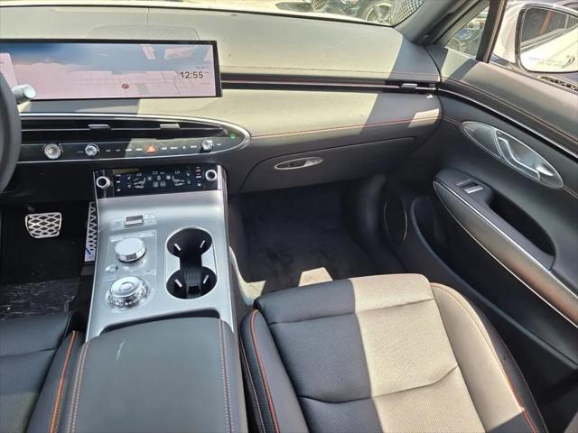 2026 Genesis GV70 3.5T Sport Advanced
