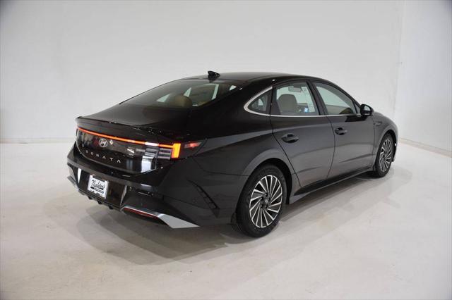 2025 Hyundai Sonata Hybrid Limited