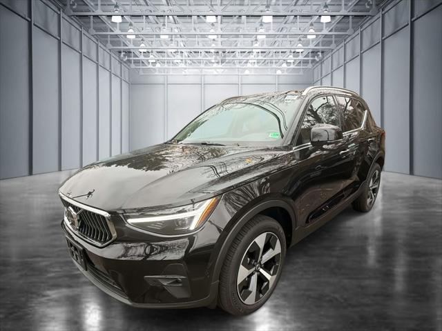 2025 Volvo XC40 B5 Plus Bright Theme for sale in Alexandria, VA