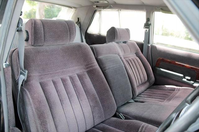 1991 Toyota Century LONG-WHEEL BASE