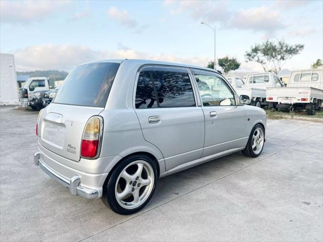 1999 Daihatsu Miragino GINO L700S