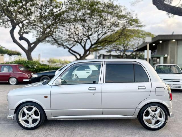 1999 Daihatsu Miragino GINO L700S