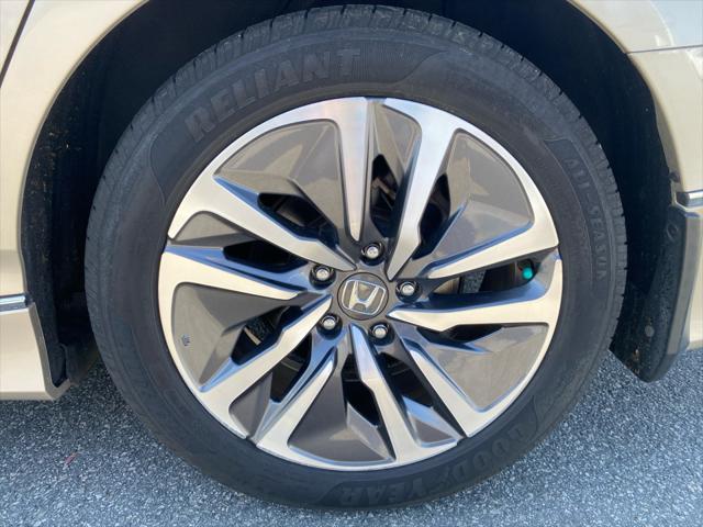 2019 Honda Accord Hybrid EX