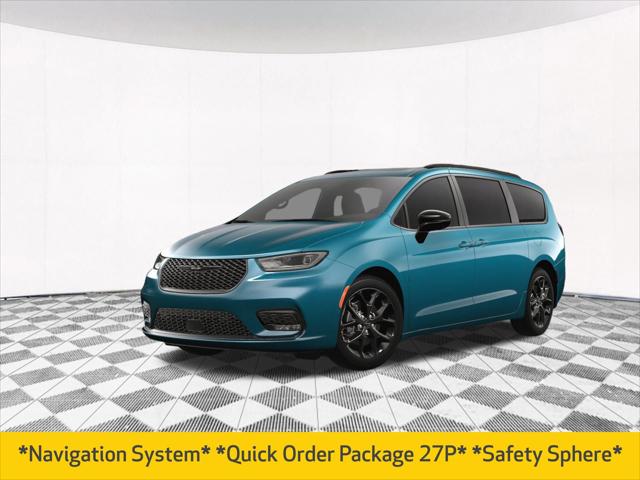 2025 Chrysler Pacifica Limited AWD