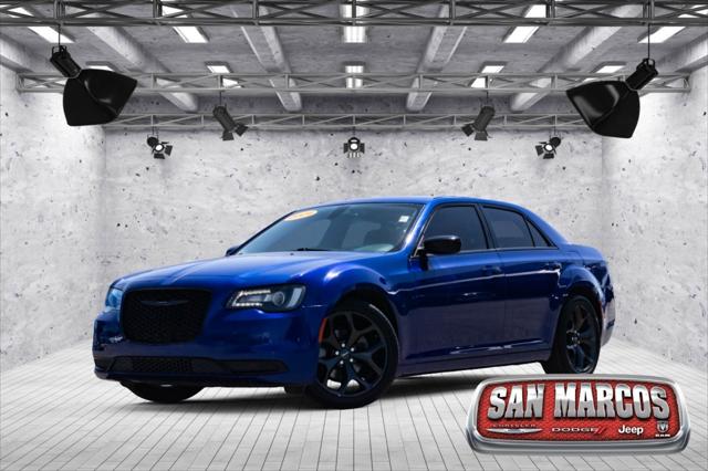 2021 Chrysler 300 Touring