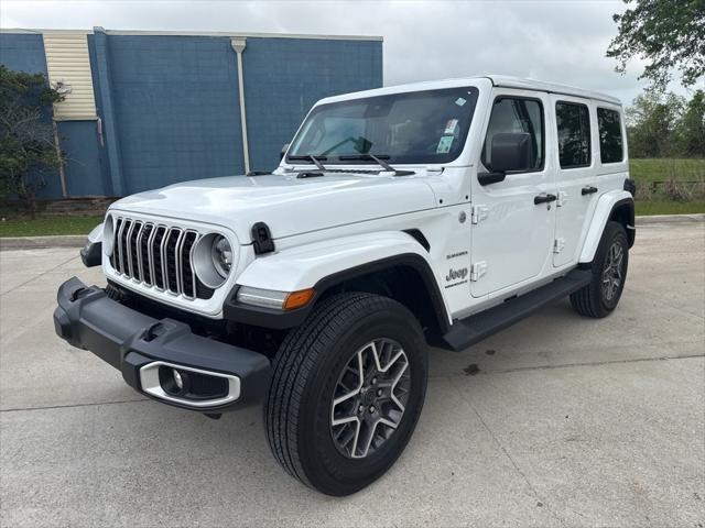2024 Jeep Wrangler 4-Door Sahara 4x4