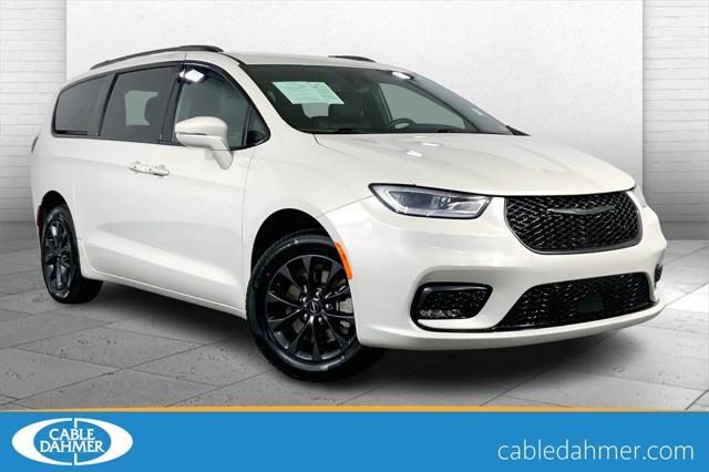 2021 Chrysler Pacifica Touring L AWD