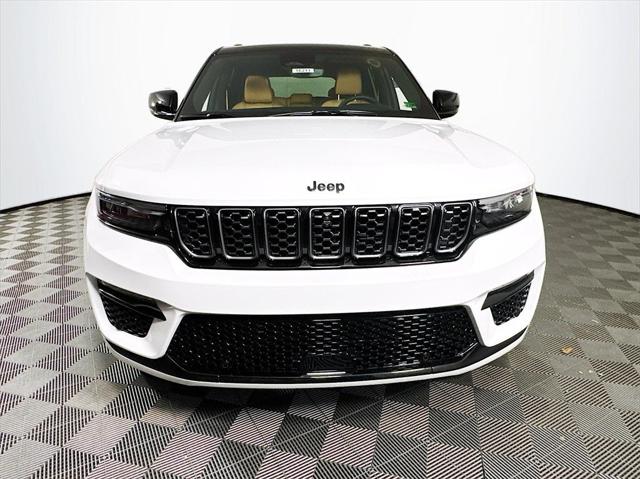 2025 Jeep Grand Cherokee GRAND CHEROKEE SUMMIT 4X4