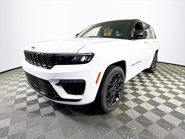 2025 Jeep Grand Cherokee GRAND CHEROKEE SUMMIT 4X4