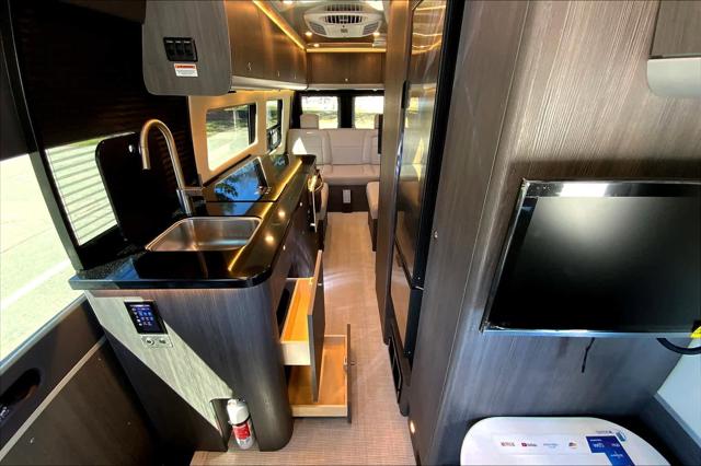 2025 Mercedes-Benz Sprinter 3500XD High Roof 4-Cyl Diesel HO